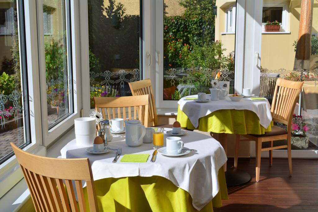Pension Katrin Salzburg Exterior photo